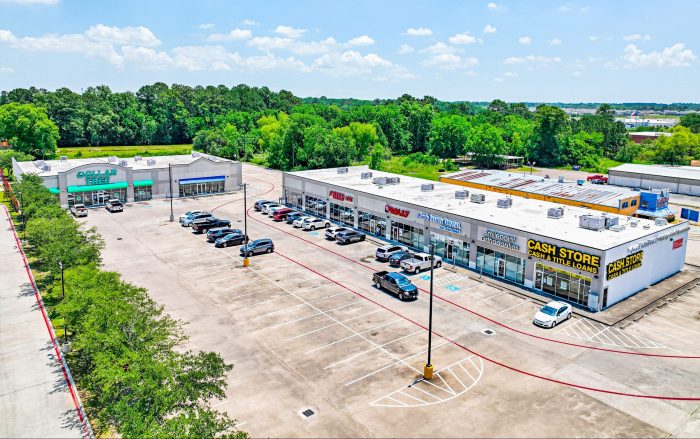 Indecent exposure in dollar tree parking lot